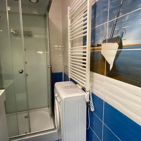 Azur Apartman 公寓 乔保克